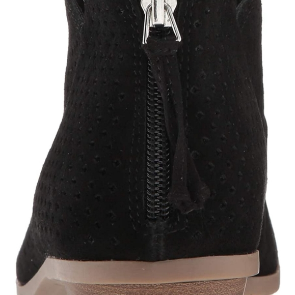 Kenneth Cole Reaction Black Side Walk Perforated Suede Ankle Bootie. Size  8.5 - Picture 3 of 8